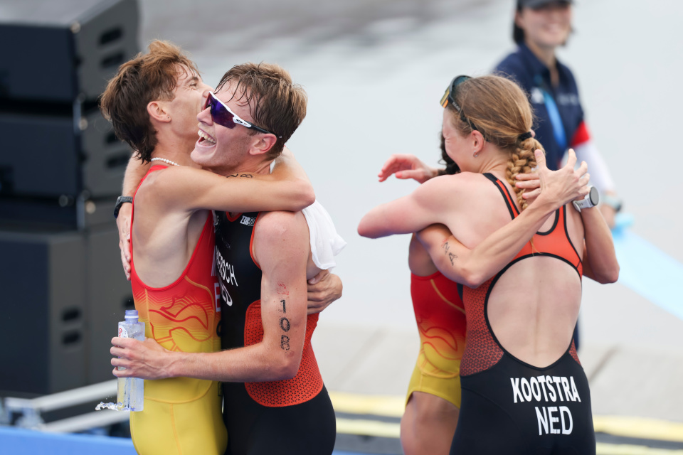 Opjck, 荷兰一队组, 西班牙一队